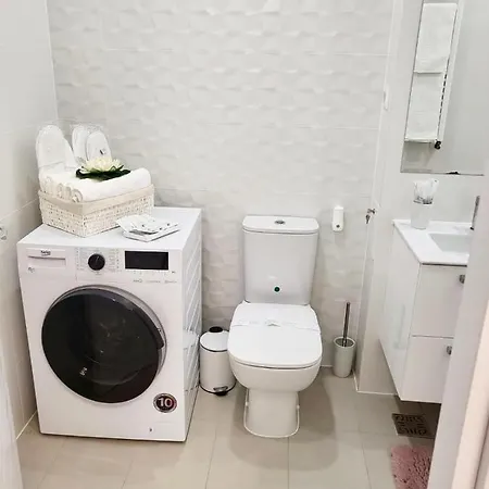 Hils Pallady Lyly Apartament