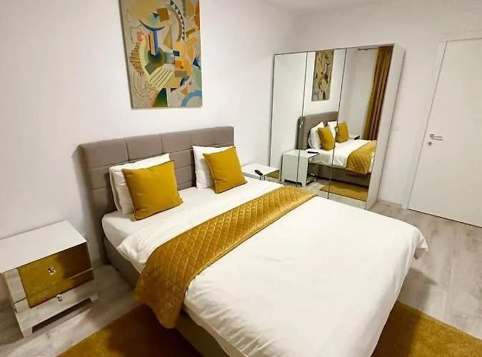 Hils Pallady Lyly Apartment *